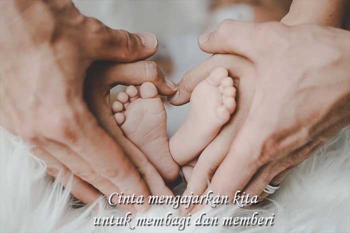 manusia memiliki cinta