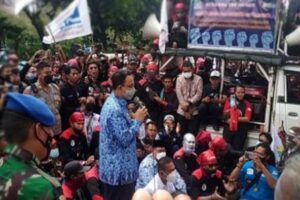 anies baswedan dan buruh