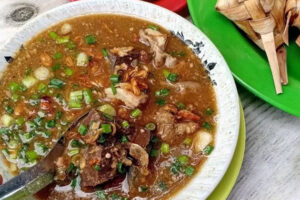 coto makassar kuah kental