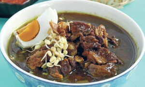 rahasia kelezatan rawon surabaya