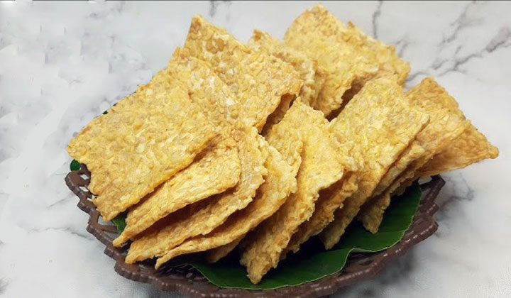 gurihnya keripik tempe renyah