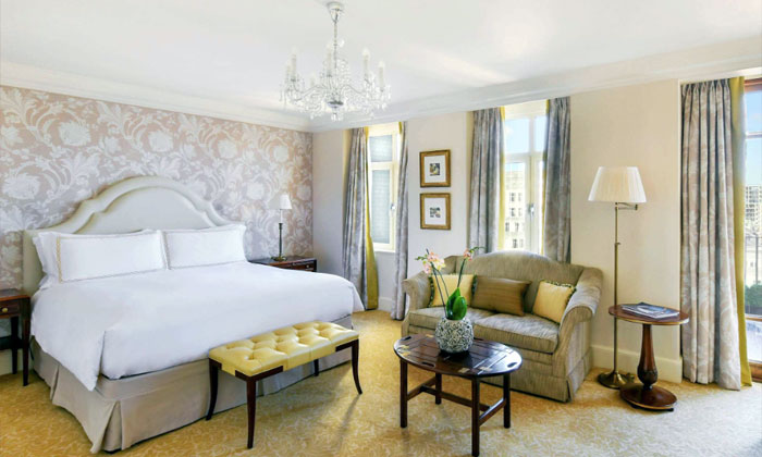 layanan mewah di hotel the savoy