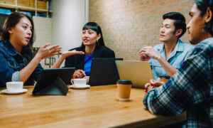 Kutipan Tentang Diskusi